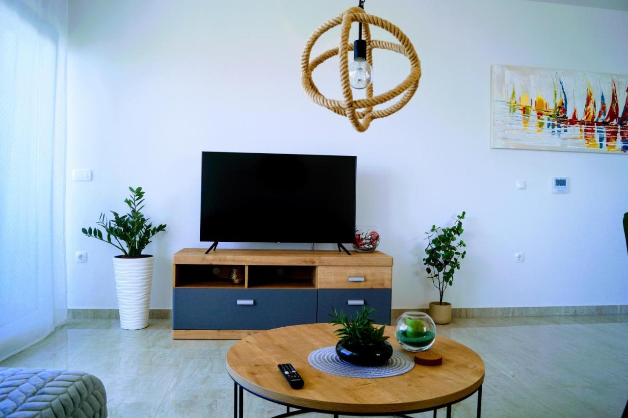 Apartment Ivona With Beautiful Seaview マカルスカ エクステリア 写真