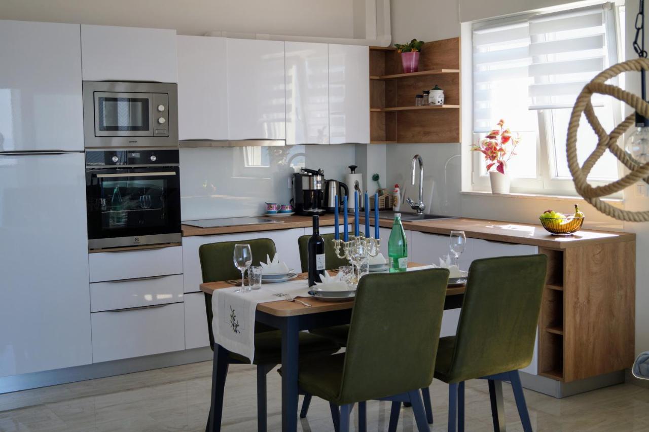 Apartment Ivona With Beautiful Seaview マカルスカ エクステリア 写真